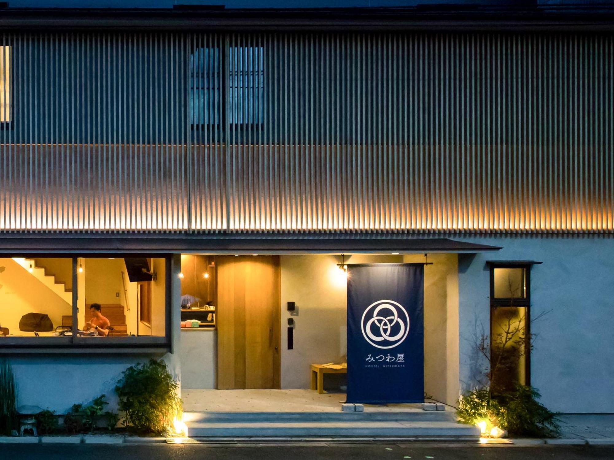 Hostel Mitsuwaya Oszaka Kültér fotó