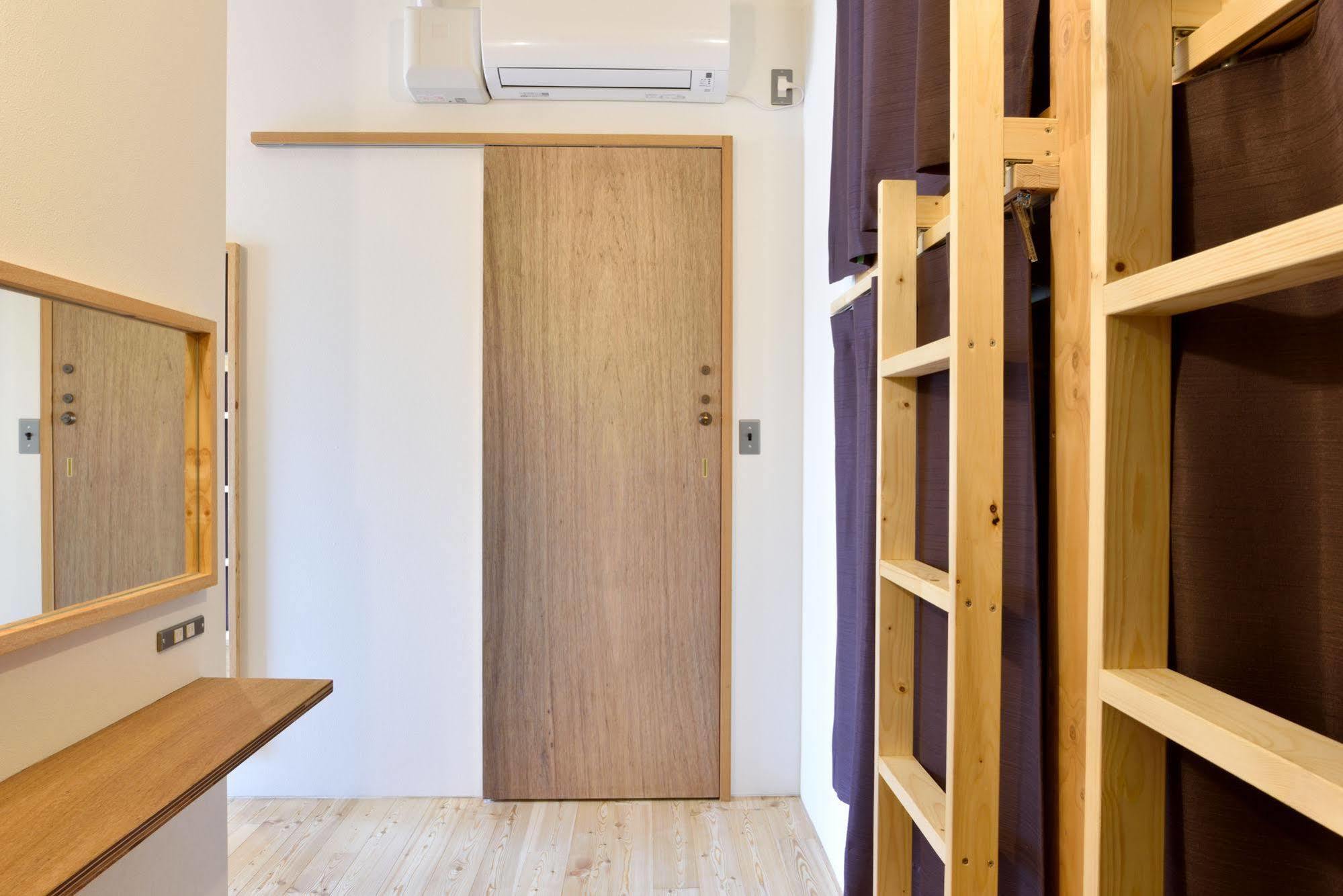Hostel Mitsuwaya Oszaka Kültér fotó